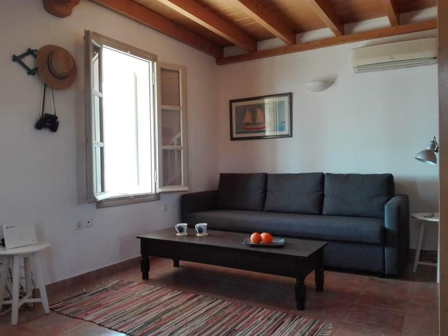 Villa Sunny House With Amazing View For 4+2 Persons Pláka Exterior foto