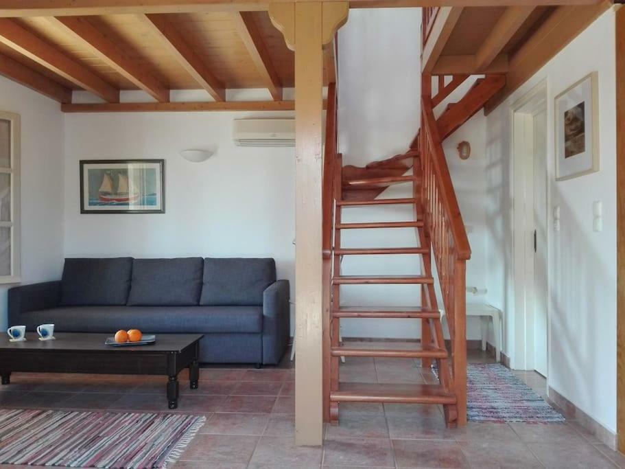 Villa Sunny House With Amazing View For 4+2 Persons Pláka Exterior foto